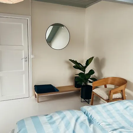 Modern House 5 Bedrooms 2 Baths Sentral *