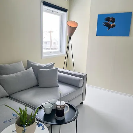Modern House 5 Bedrooms 2 Baths Sentral Villa *
