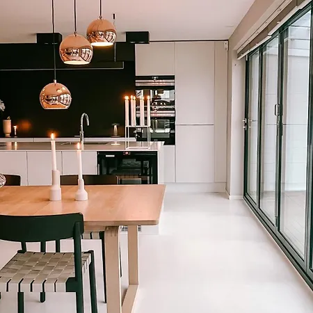 Modern House 5 Bedrooms 2 Baths Sentral וילה בודו