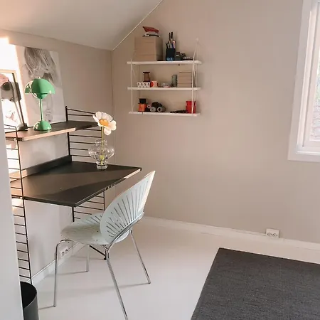 Modern House 5 Bedrooms 2 Baths Sentral Bodø