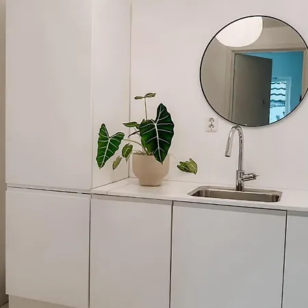 فيلة Modern House 5 Bedrooms 2 Baths Sentral بودو